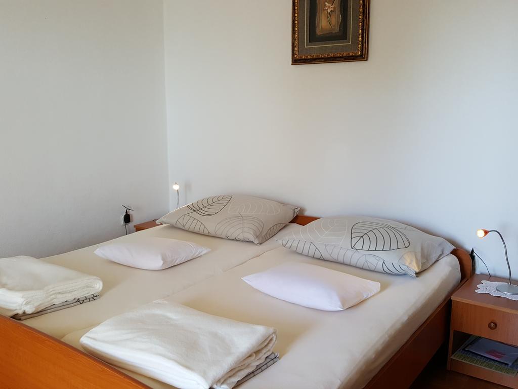 Apartmani Slavka Primošten Exterior foto